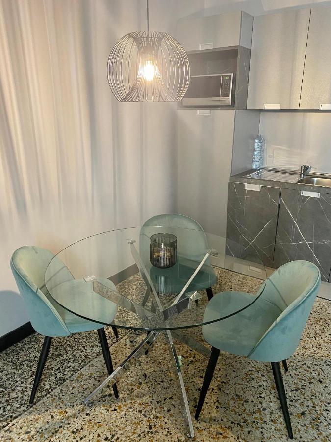 Hnn Luxury Apartments جنوة المظهر الخارجي الصورة